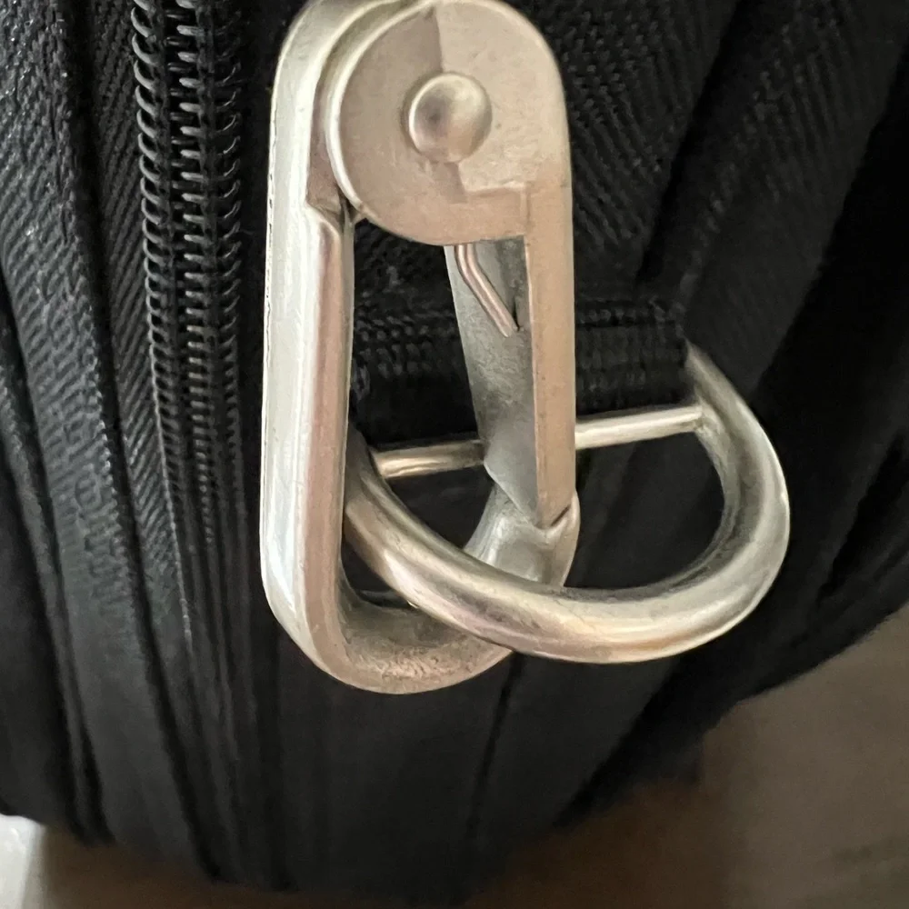 American Tourister Laptop Bag Case Briefcase